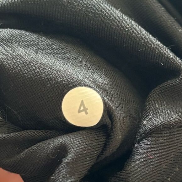 Lululemon Runderful 1/2 Zip - Picture 13 of 13